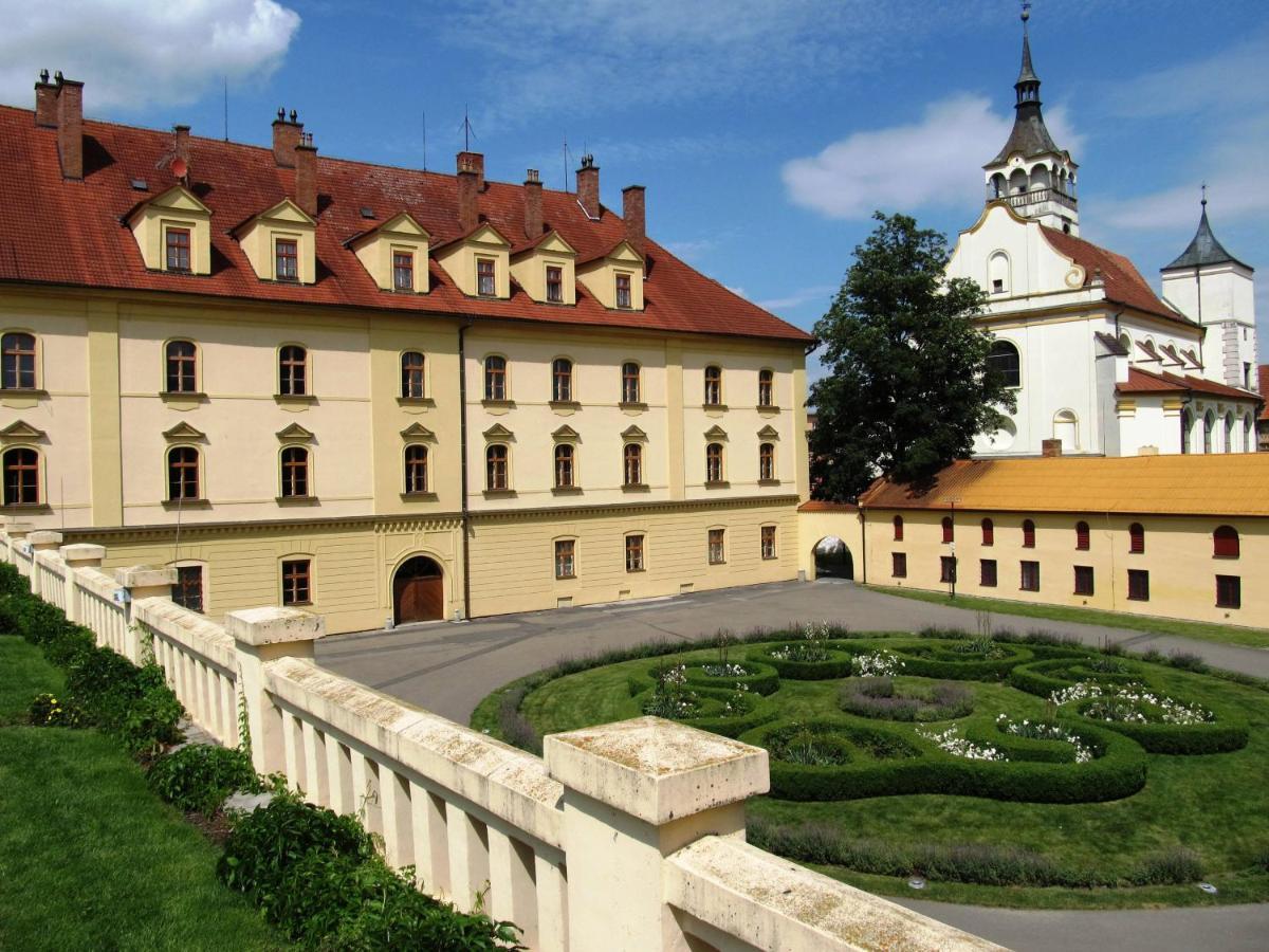 Apartma S Vlastni Saunou Lipník nad Bečou Екстериор снимка